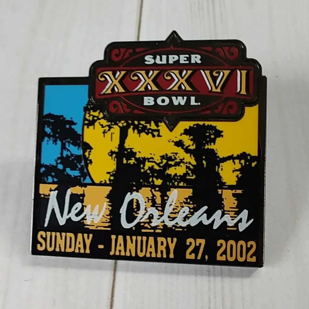 Superbowl XXXVI 36 New Orleans January 27 2002 Bayou Pin NFL Rams Patriots
